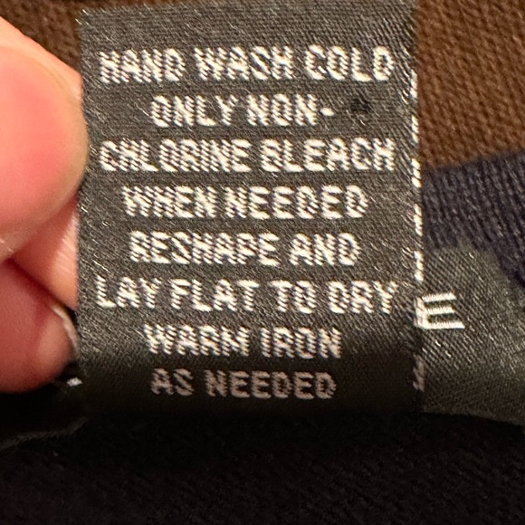 Grace Black & White Stripes Long Sleeves Perfect Fit Sweater SZ M In Good Cond - Picture 9 of 12